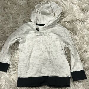 Long sleeve with hood